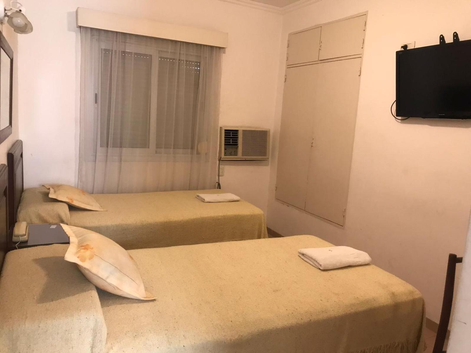 Nuevo Hotel Bristol 산티아고 델 에스테로 외부 사진