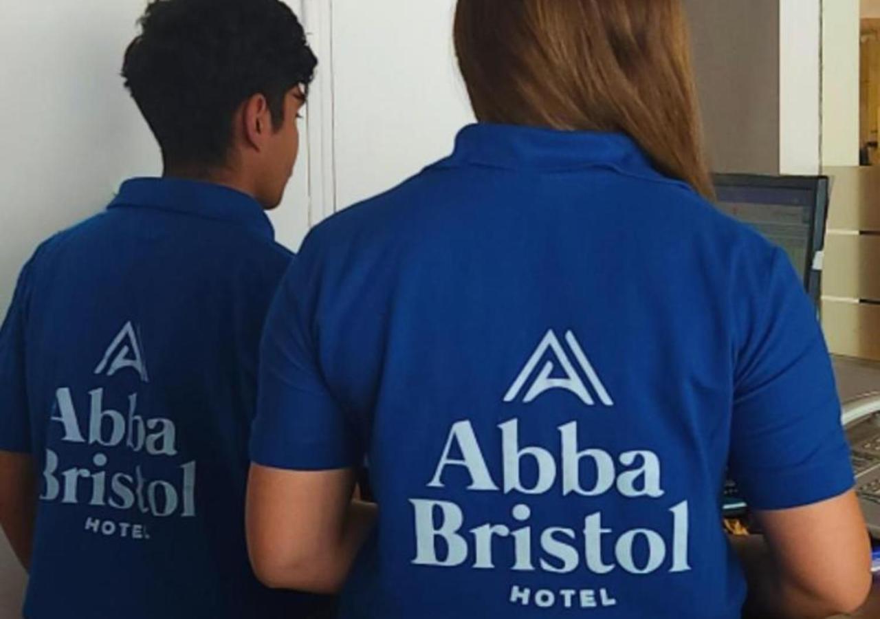 Nuevo Hotel Bristol 산티아고 델 에스테로 외부 사진